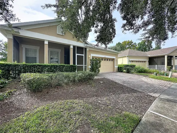 122 FLAME VINE WAY, Groveland, FL 34736