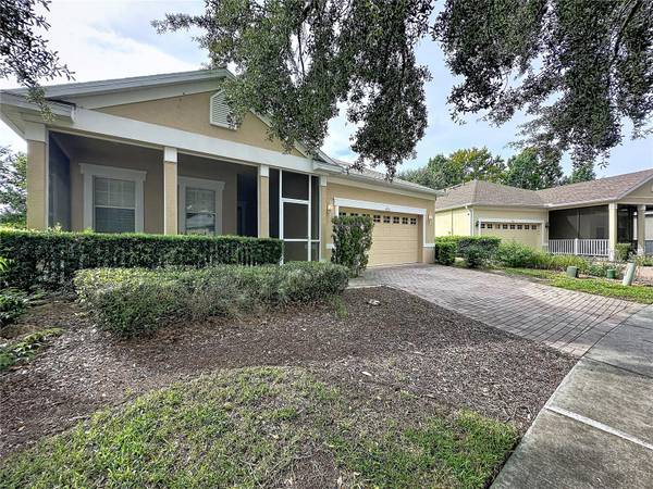 122 FLAME VINE WAY, Groveland, FL 34736