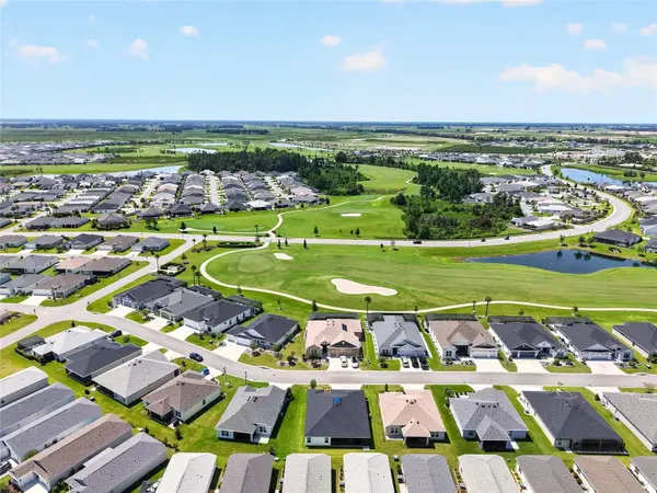 2024 MCMURTRIE LOOP, The Villages, FL 34762