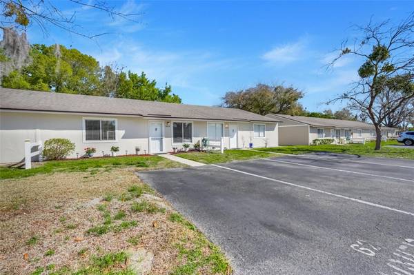 30024 TAVARES RIDGE BLVD #62, Tavares, FL 32778