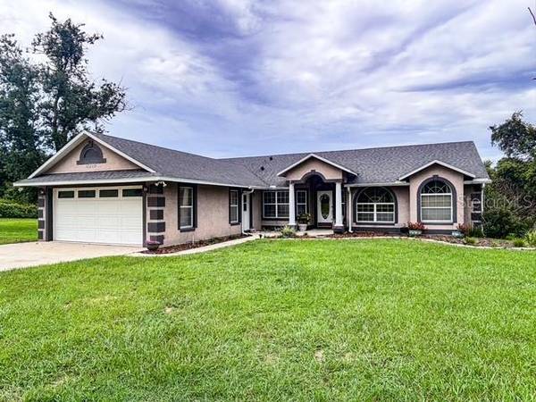 11300 VALLEY VIEW DR, Howey In The Hills, FL 34737