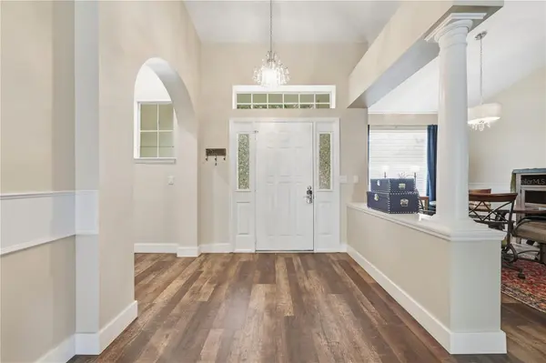 2360 PARK FOREST BLVD, Mount Dora, FL 32757