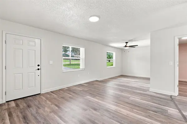 6204 ASHLAND AVE, Leesburg, FL 34748