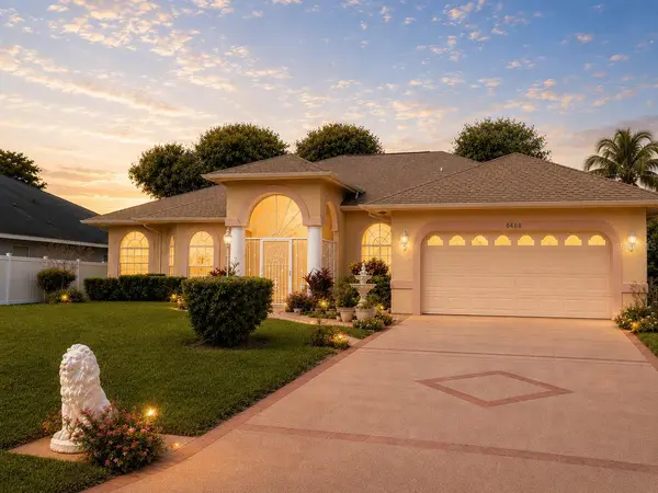 6468 NW FRIENDLY CIR, Port St Lucie, FL 34983