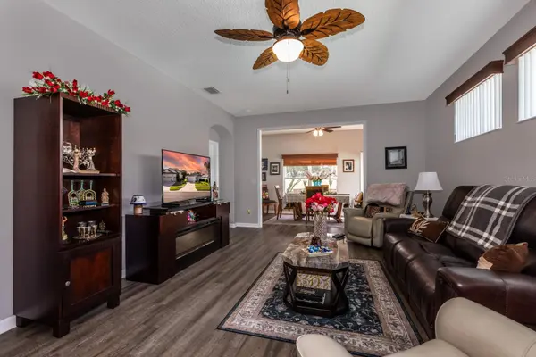 27336 PINE STRAW RD, Leesburg, FL 34748
