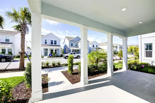 9116 WALCOTT LN, Sarasota, FL 34240
