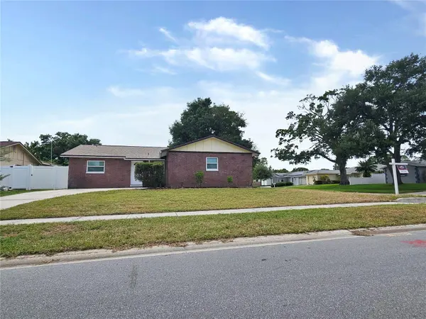 6092 BURCH ST N, St Petersburg, FL 33709