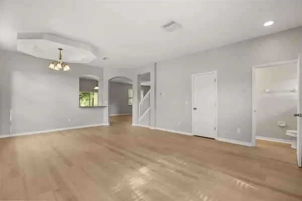 23741 SORRENTO SPRINGS DR, Sorrento, FL 32776