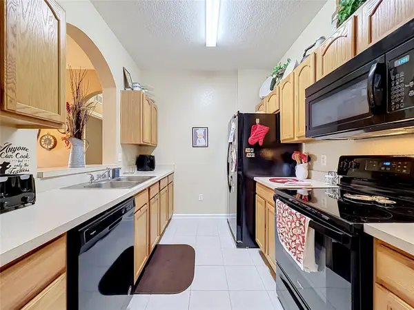 2784 ALMATON LOOP #205, Kissimmee, FL 34747