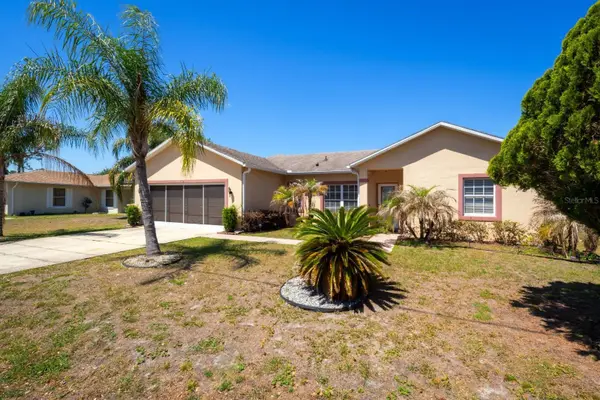 526 MARICOPA DR, Kissimmee, FL 34758