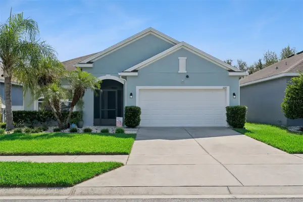 1120 WHITE WATER BAY DR, Groveland, FL 34736