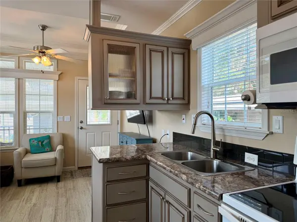 699 CINDI AVE, Leesburg, FL 34788