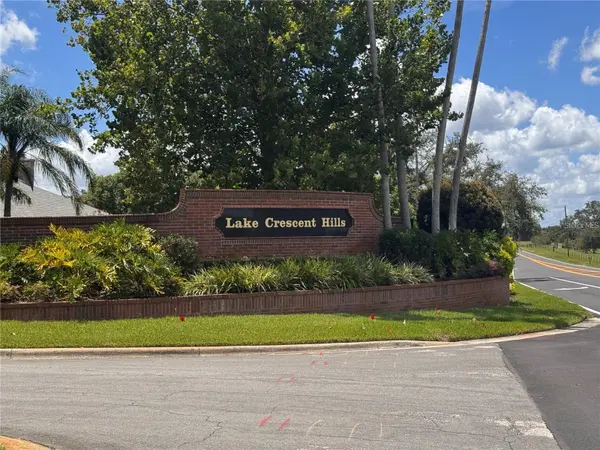 10642 CRESCENT LAKE CT, Clermont, FL 34711