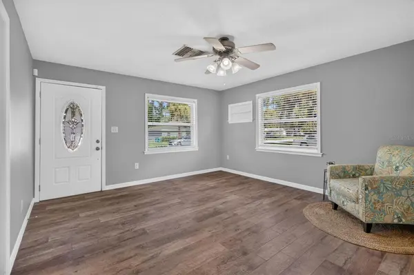803 KING ST, Eustis, FL 32726