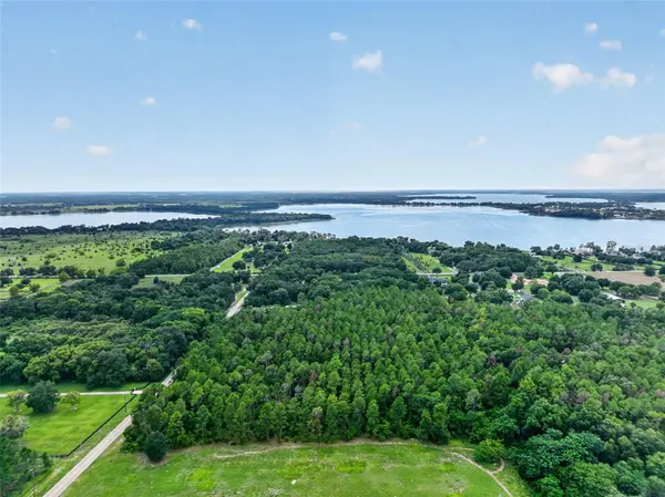 DUDLEY AVE, Mount Dora, FL 32757