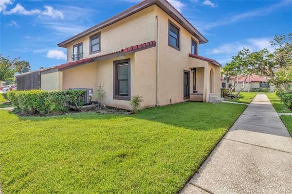 501 HUNTER CIR, Kissimmee, FL 34758