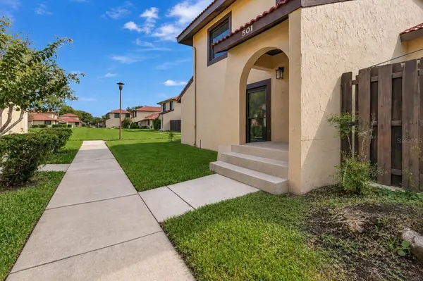 501 HUNTER CIR, Kissimmee, FL 34758