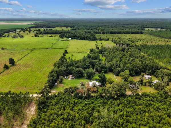 15518 192ND ST, O'brien, FL 32071