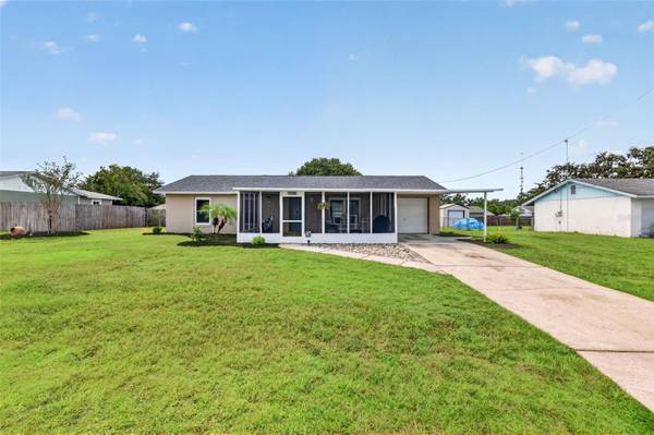 1233 PADGETT CIR, Lady Lake, FL 32159