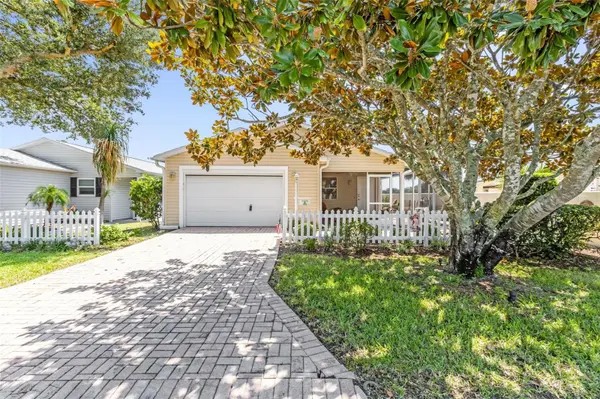 2801 BARBOZA DR, The Villages, FL 32162