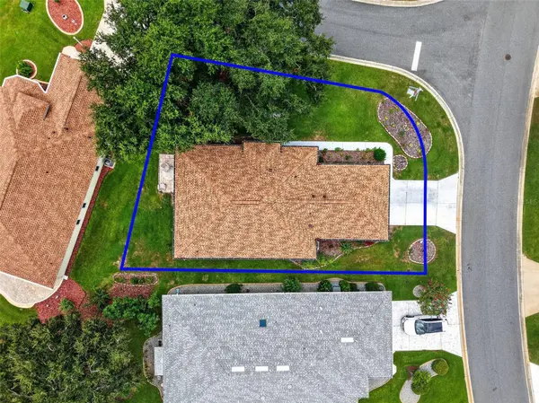 5704 KING JAMES AVE, Leesburg, FL 34748