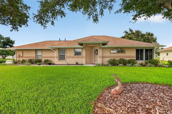 5704 KING JAMES AVE, Leesburg, FL 34748