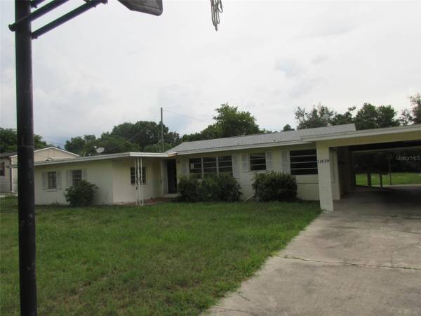 11639 HUGGINS ST, Leesburg, FL 34788
