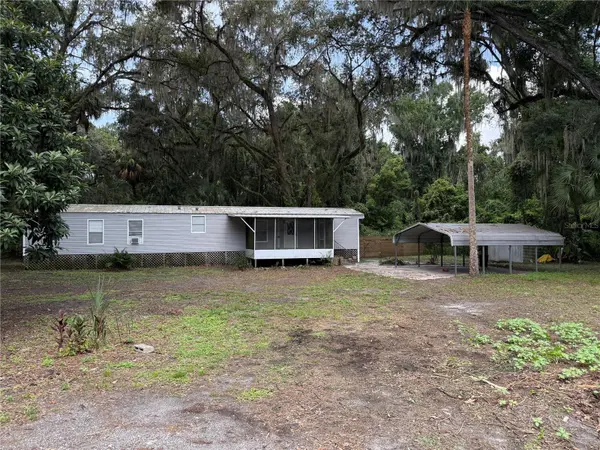 1604 COUNTY ROAD 434B, Lake Panasoffkee, FL 33538