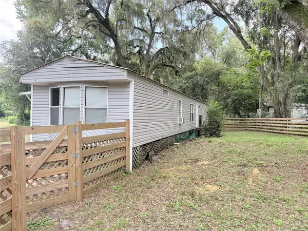 1604 COUNTY ROAD 434B, Lake Panasoffkee, FL 33538