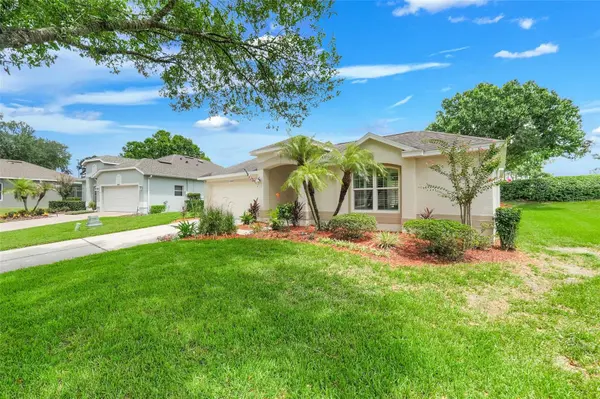 2525 NEW CASTLE CT, Clermont, FL 34711