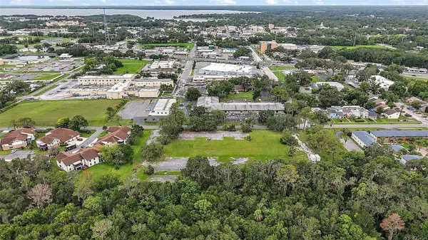 W OAK TERRACE DR, Leesburg, FL 34748