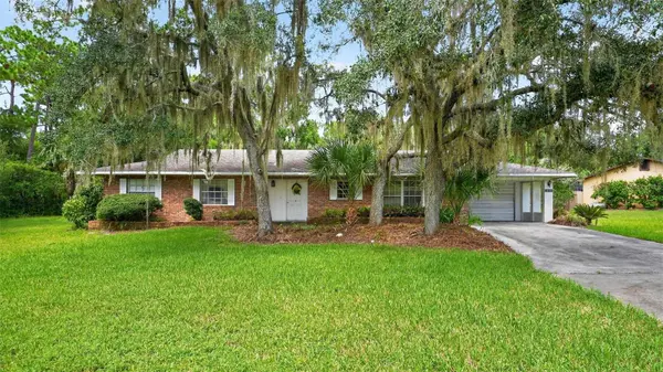 16529 ORANGE AVE, Umatilla, FL 32784