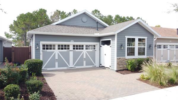 372 ALCOVE DR, Groveland, FL 34736