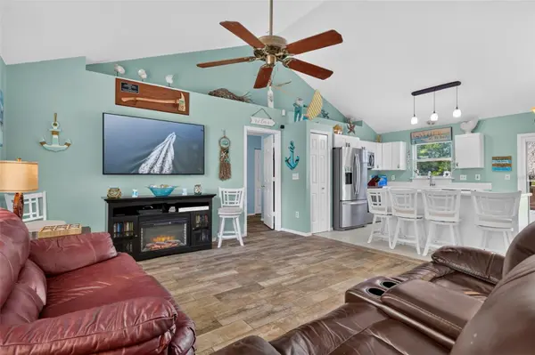 39627 GREENBRIER ST, Eustis, FL 32736