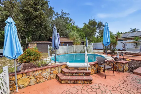 324 RIVIERA DR, Debary, FL 32713