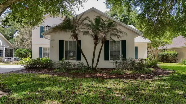 4875 ABACO DR, Tavares, FL 32778