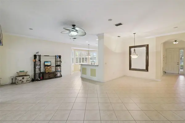 100 FLAME VINE WAY, Groveland, FL 34736