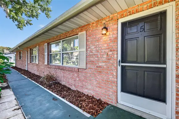 5 HERMOSA DR, Eustis, FL 32726