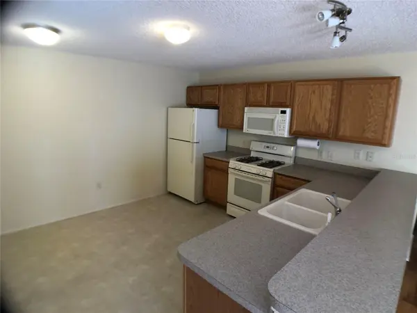 2099 BROYHILL AVE, The Villages, FL 32162