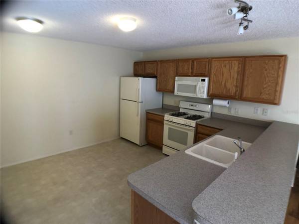 2099 BROYHILL AVE, The Villages, FL 32162