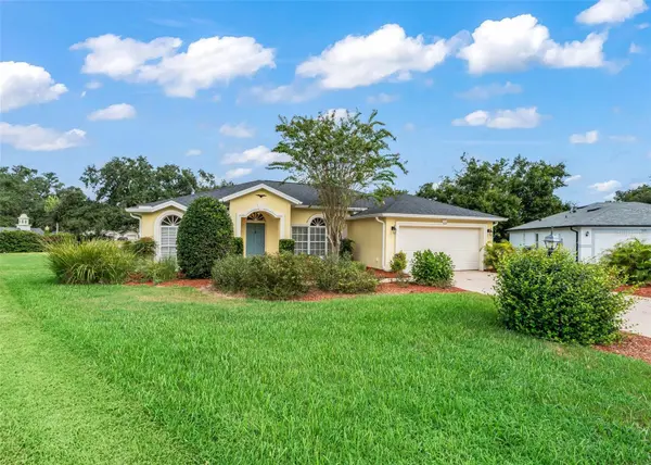 5123 GROVE MNR, Lady Lake, FL 32159