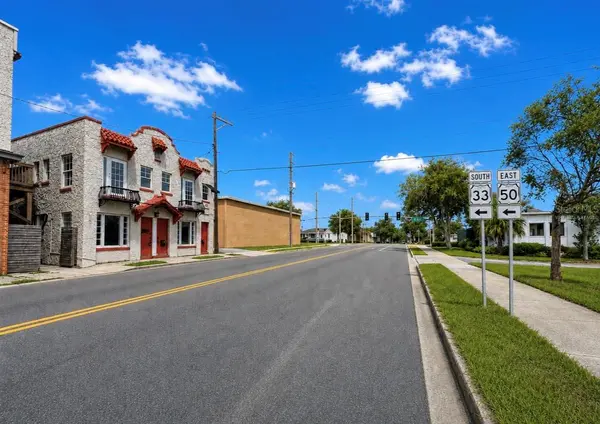 115 S LAKE AVE, Groveland, FL 34736