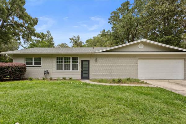805 NW 40TH TER, Gainesville, FL 32605