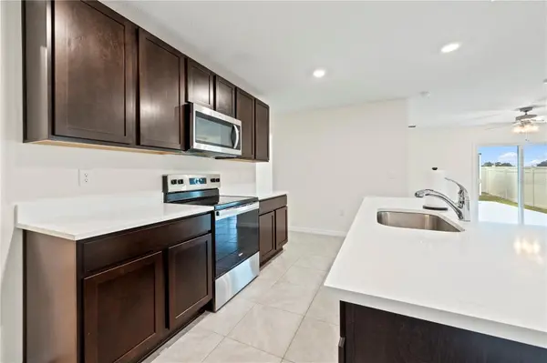 24595 NW 11TH PL, Newberry, FL 32669