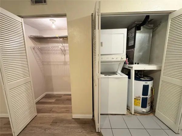 77 SE 16TH AVE #B201, Gainesville, FL 32601