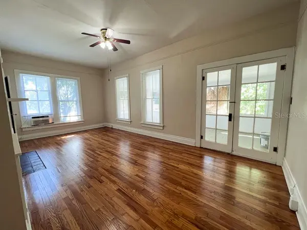 318 NE 2ND AVE #5, Gainesville, FL 32601