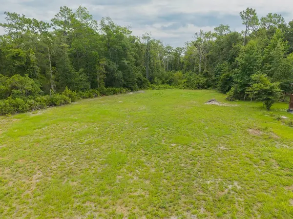 150 PIONEER TRL, Green Cove Springs, FL 32043