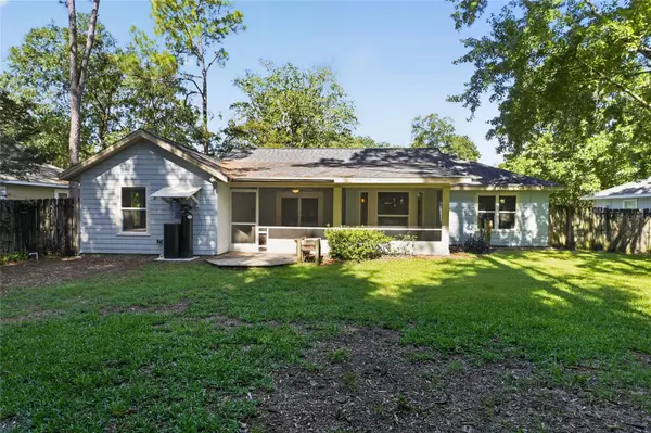 6909 SW 80TH DR, Gainesville, FL 32608
