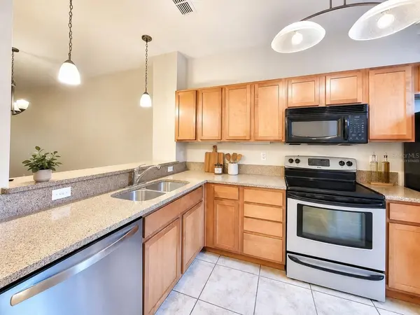 2508 SW 35TH PL #70, Gainesville, FL 32608