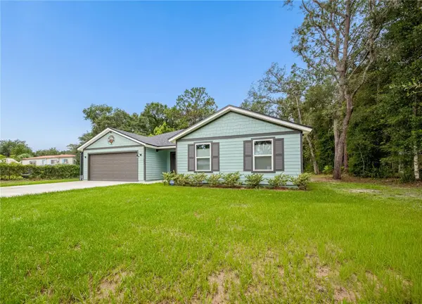 111 BREEZEWAY AVE, Satsuma, FL 32189